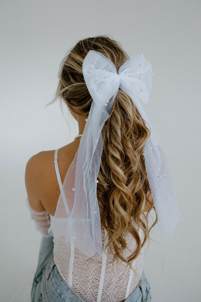 Maria Pearl Bow Veil - Bright White